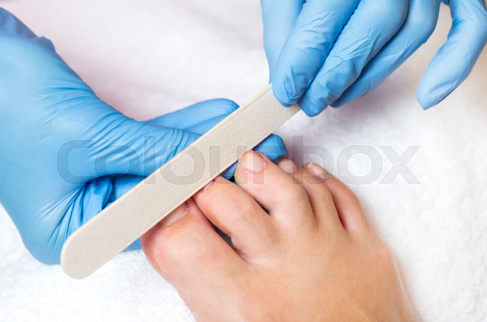 How Long Does a Pedicure Take? Salon Time Breakdown