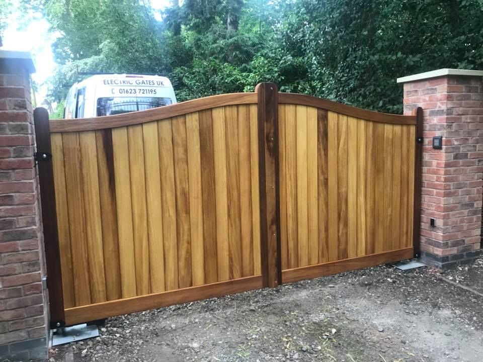 How Much Do Electric Gates Cost in the UK? Installation Price Breakdown