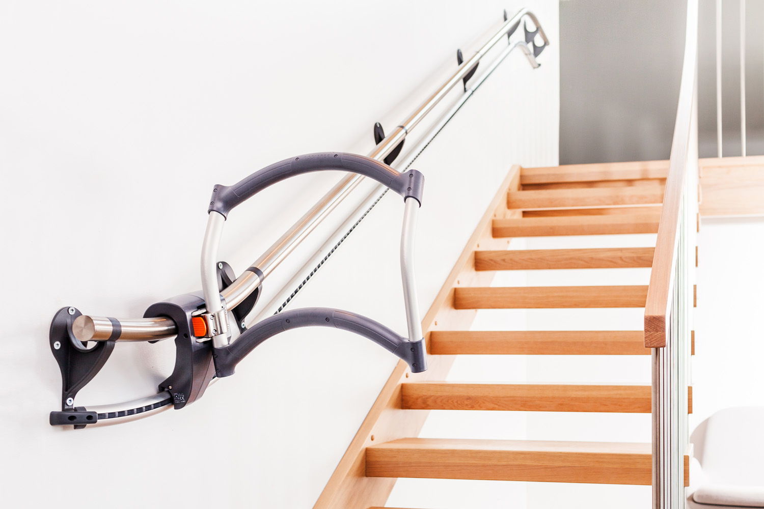Best Stair Climbing Aids for the Elderly: Safety and Buying Guide