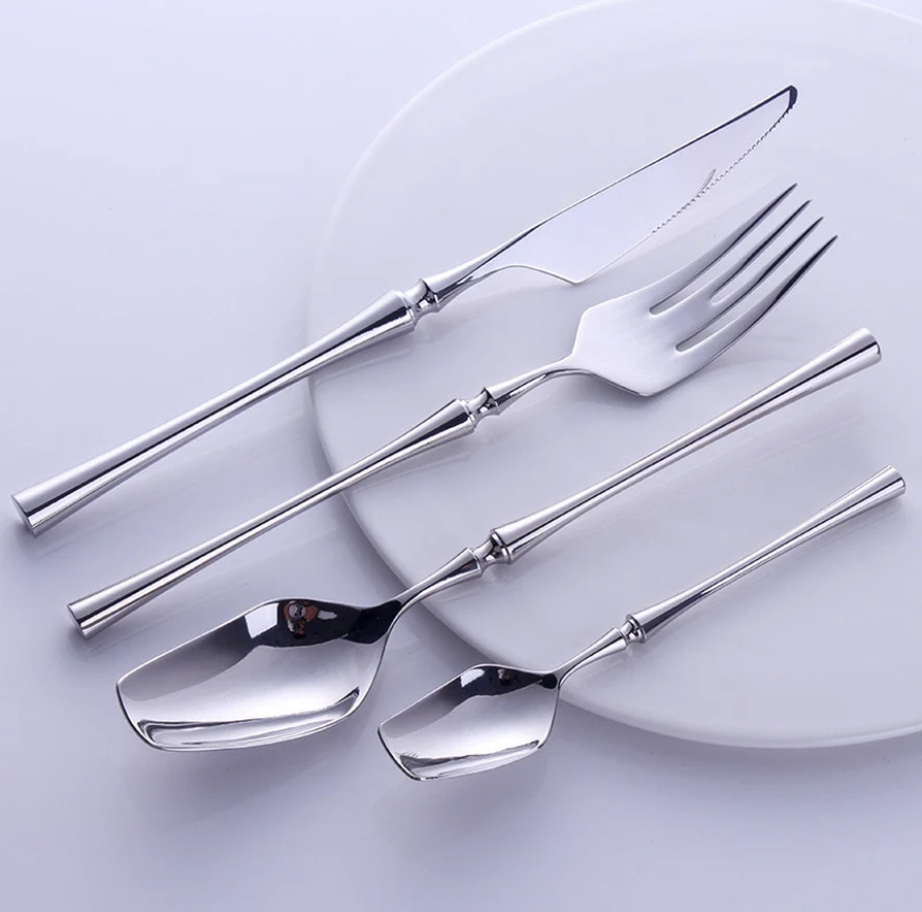 Sterling Silver Cutlery Set: Timeless Elegance or Everyday Practicality?