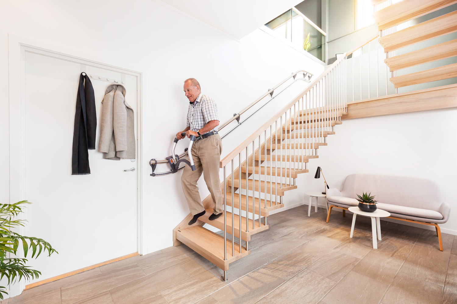 Stand on Stair Lift No Installation: Easy Mobility Solutions Without the Hassle