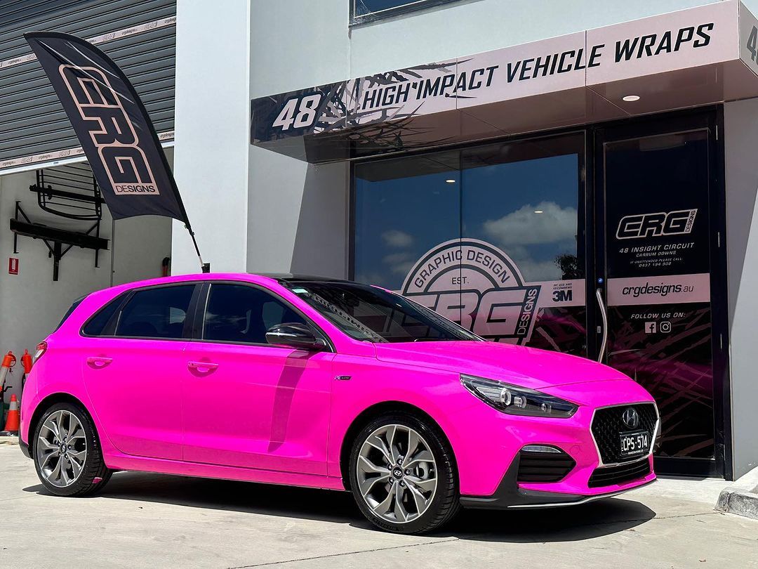 How Long Does a Vehicle Wrap Last? Durability Care and Fading Tips