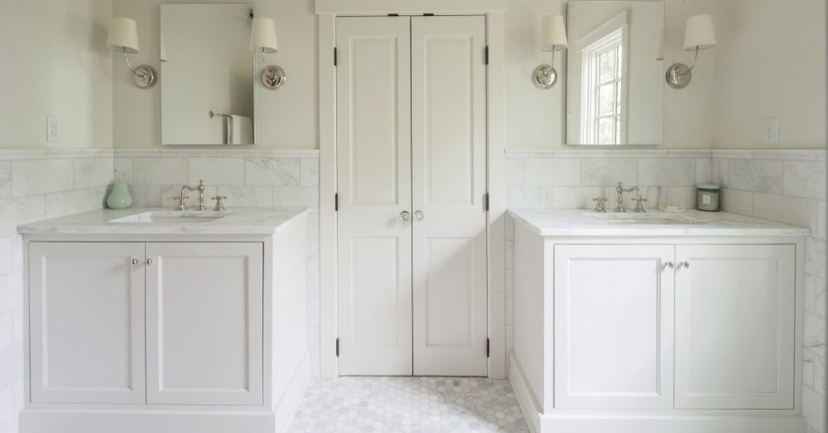 What Are Jack and Jill Bathrooms? Layout Ideas and Pros & Cons