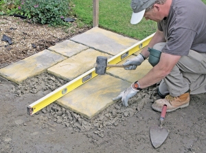 How to Lay Paving Slabs on Soil: Step-by-Step DIY Guide